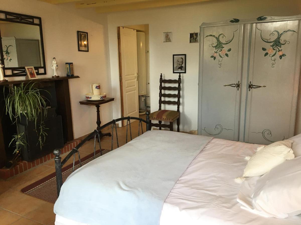 Bed and Breakfast A L Epoque Bouges  Экстерьер фото