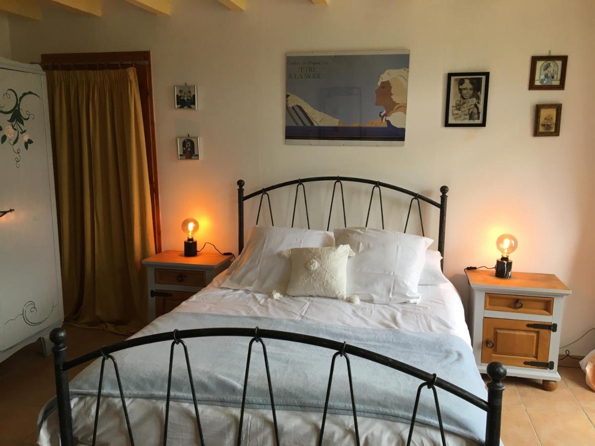 Bed and Breakfast A L Epoque Bouges  Экстерьер фото