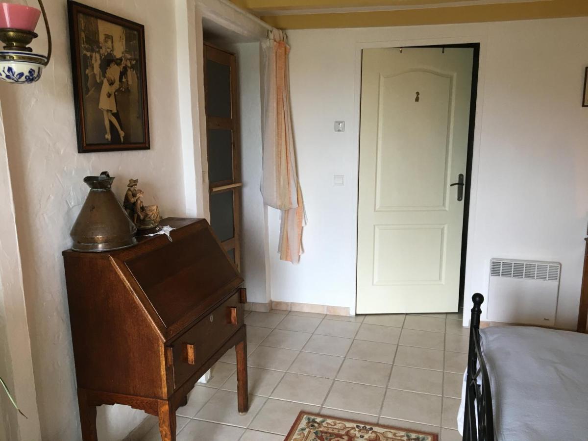 Bed and Breakfast A L Epoque Bouges  Экстерьер фото