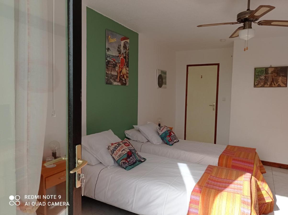 Bed and Breakfast A L Epoque Bouges  Экстерьер фото