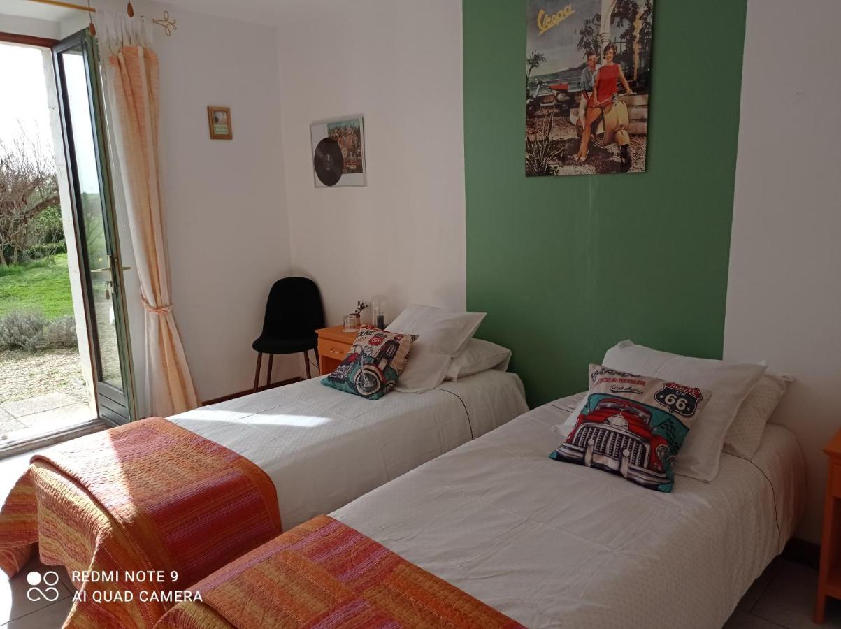 Bed and Breakfast A L Epoque Bouges  Экстерьер фото